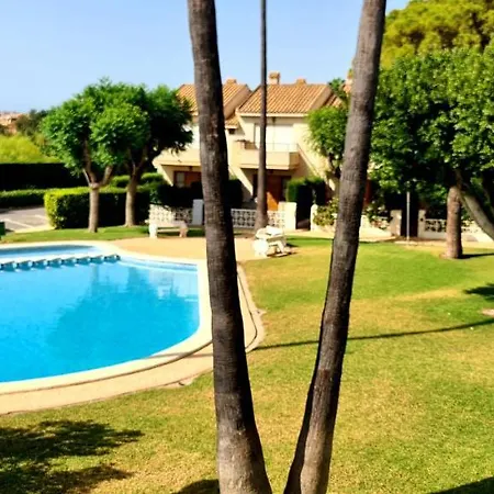 Jardin, Playa Y Piscina *