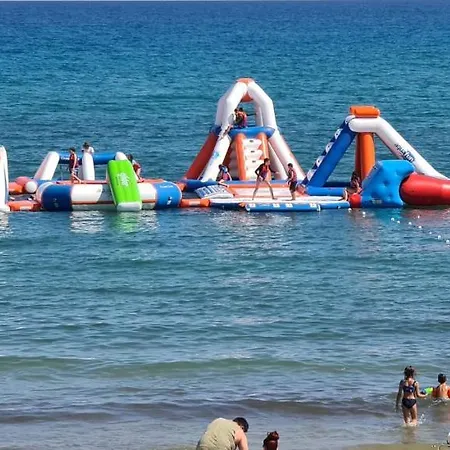 Jardin, Playa Y Piscina Appartement
