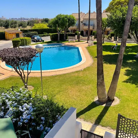 Jardin, Playa Y Piscina